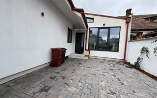 Casă cu design modern, renovată, 3 camere – zonă centrală premium - Poză 9