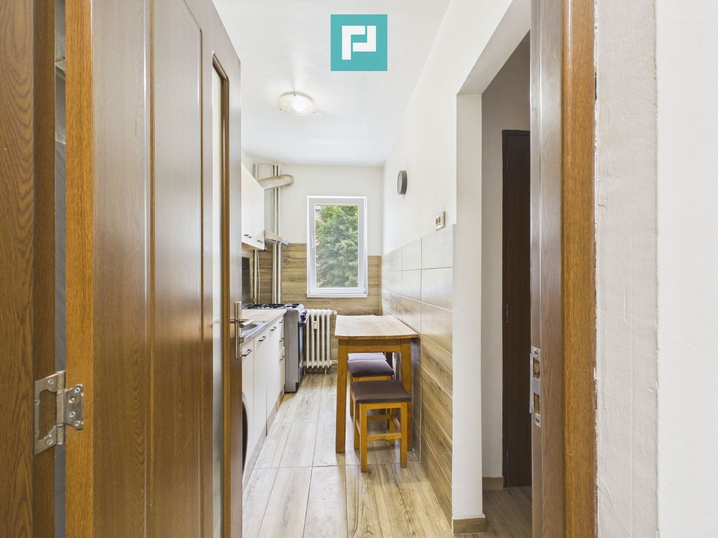 APARTAMENT 3 CAMERE, DECOMANDAT, ZONA VLAICU - Poză 5