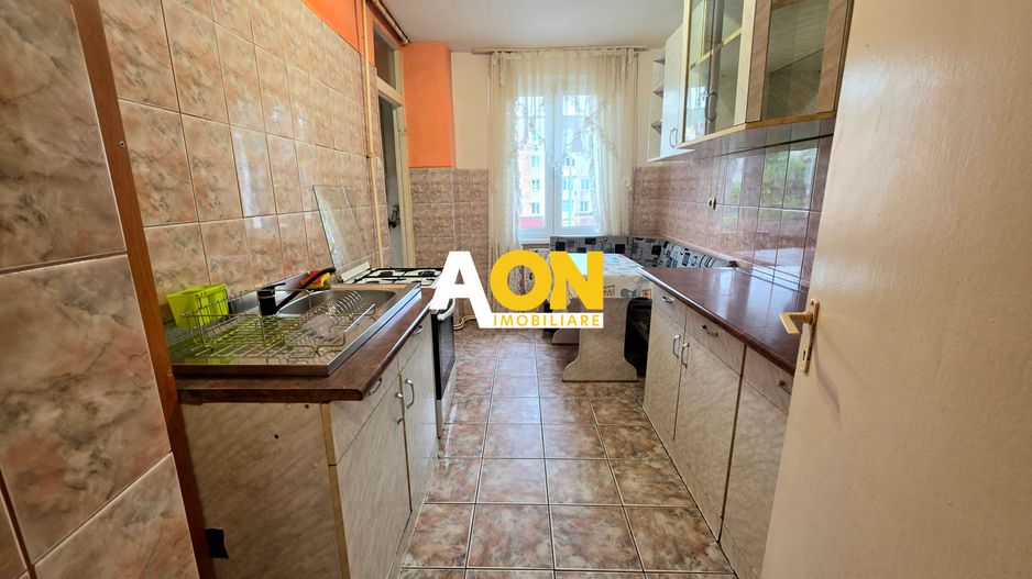Apartament 3 Camere, 2 Bai, Etaj 2, Zona Ampoi 3 - Poză 3