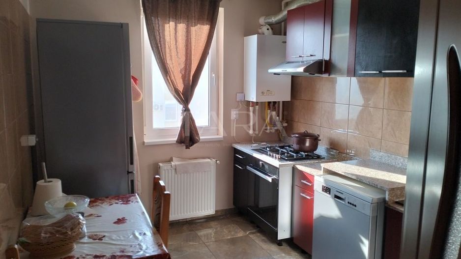 Apartamentdecomant, 72 m², situat în Florești,  zona Eroilor. - Poză 2