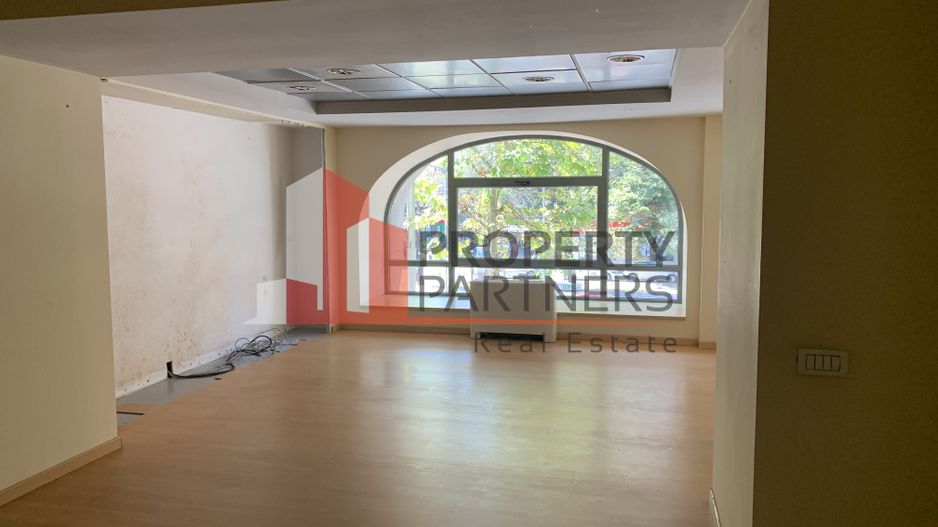 Spatiu comercial / show-room, magazin central - Universitate. - Poză 10