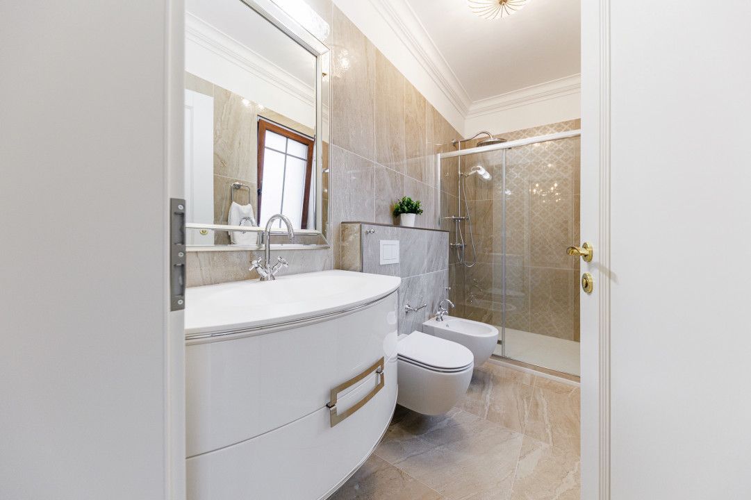 Casa de Lux cu Design Clasic și Piscină la limita dintre Timișoara și Dumbrăvița - Poză 31