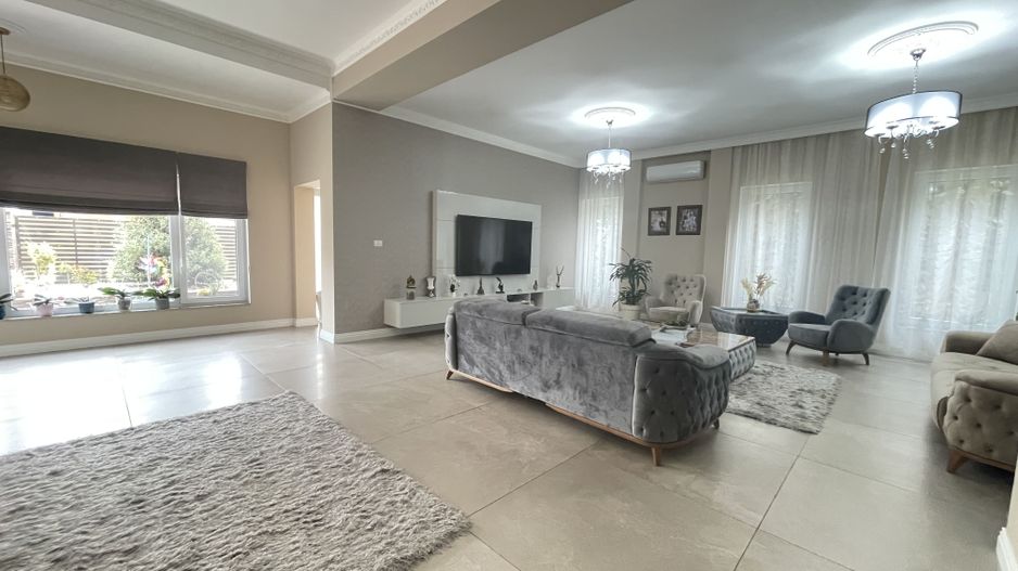 Proprietate exclusivista in Dumbravita - Poză 2