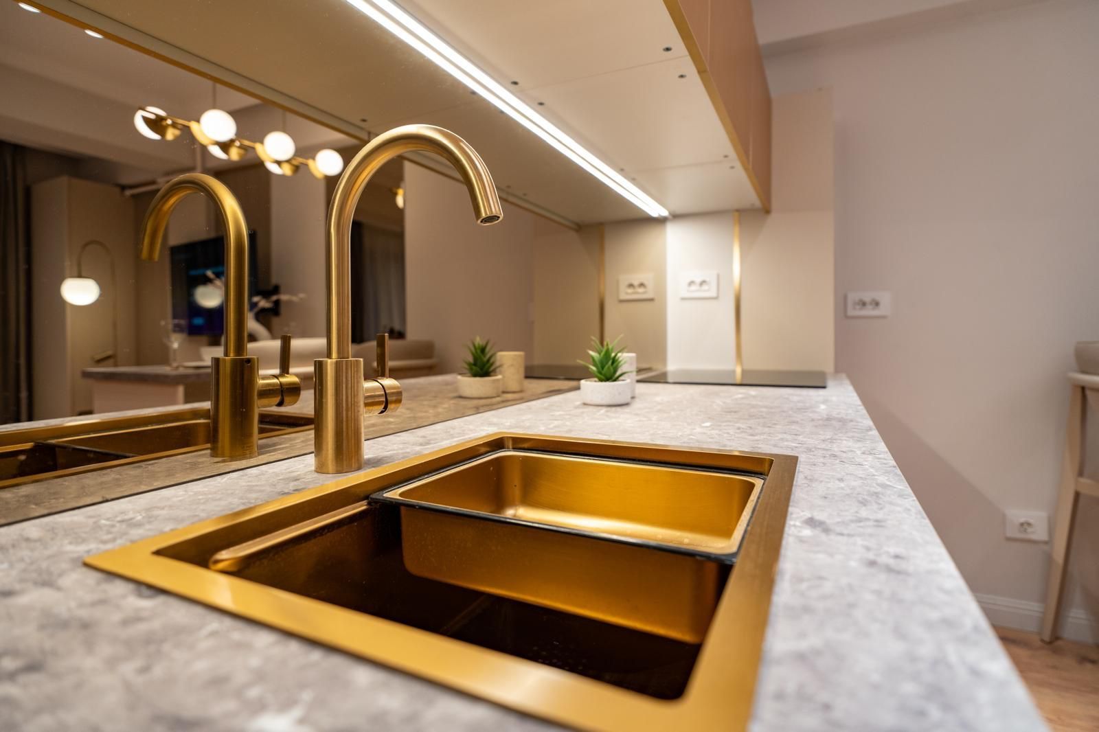 Studio complex nou | Mobilat și utilat | - Poză 9