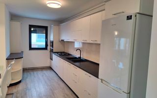 Apartament cu 3 camere de vânzare în Dacia, Timisoara - Poză 1