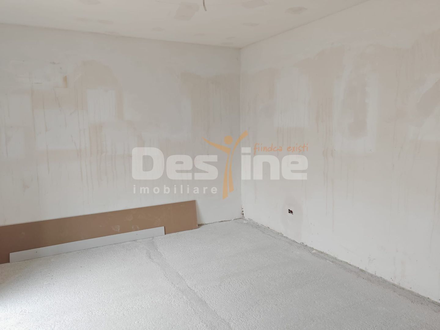 ​Apartament 4 camere, 2 bai – Zona Vest / Lacul Balea, etaj 3/4 - Poză 5