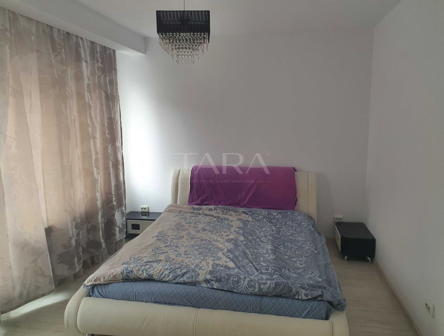 Apartament Semidecomandat, Etaj Retras - Zona Vivo - Poză 3