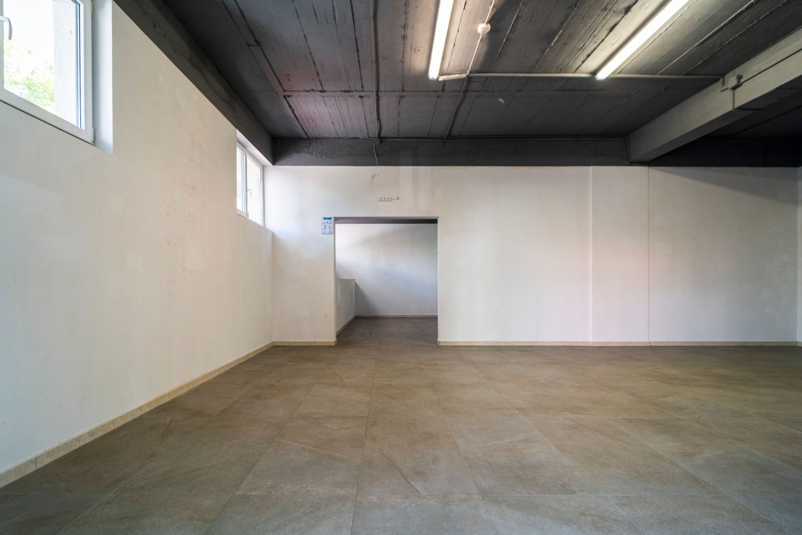Spatiu Comercial | Militari-Uverturii-Apusului 280mp, vitrina 37 mp, - Poză 13