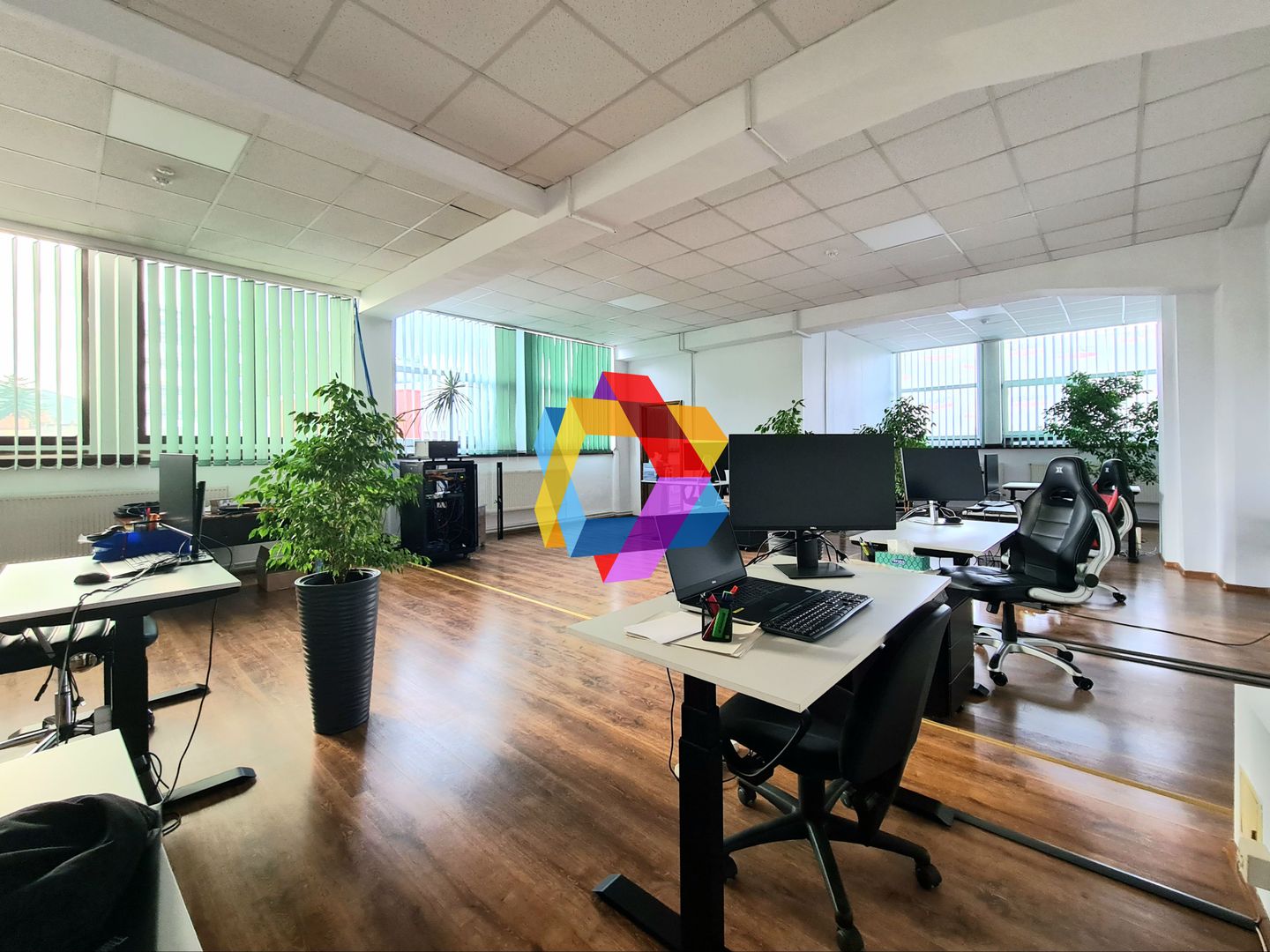 Spatiu birouri de închiriat Brasov - 110 mp # plus-imo.ro - Poză 2