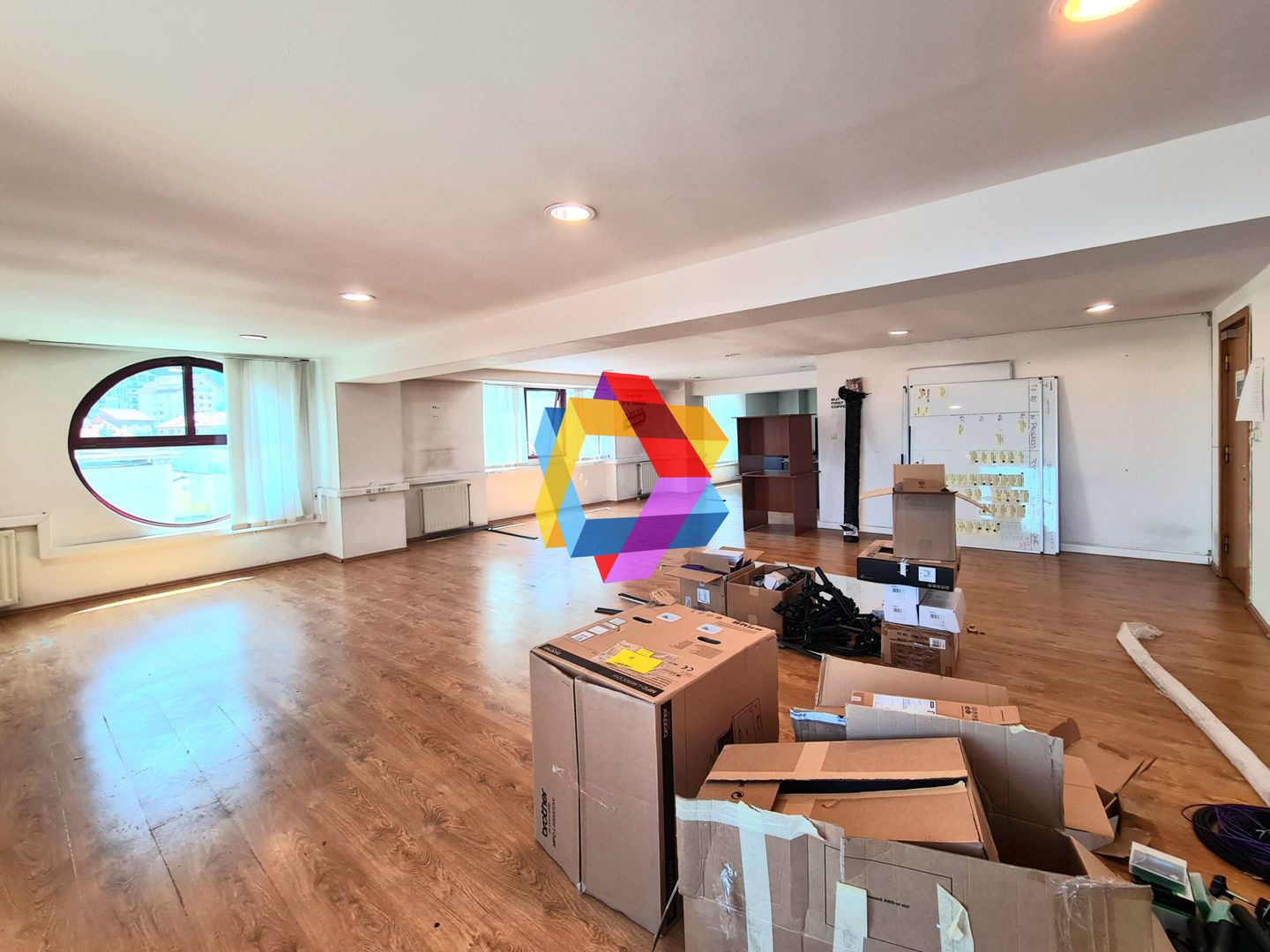 Spatiu birouri de închiriat Brasov - 90 mp # plus-imo.ro - Poză 1