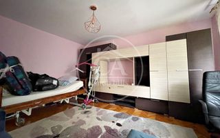 Apartament de închiriat cu 3 camere în zona Rogerius, Oradea - Poză 5