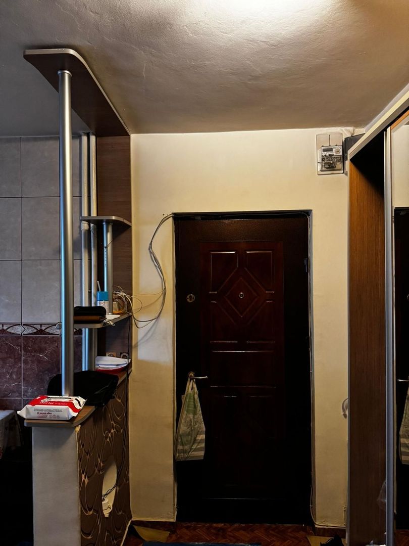 Apartament cu 3 camere , str. Bozieni - Poză 5