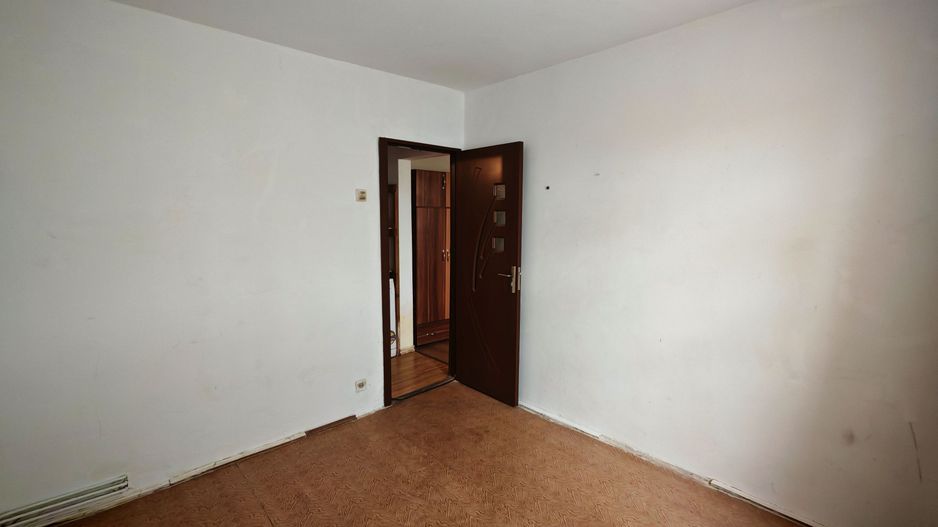 Apartament 2 camere,parter,semidecomandat,zona Coca Cola - Poză 12
