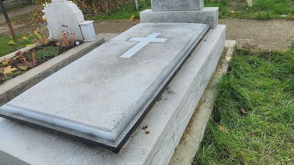 Locuri de veci cimitir Pantelimon II - Poză 5