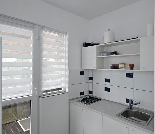 Apartament cu 3 camere la vila pe Bdul Victoriei Sibiu - Poză 4