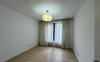 Vila cu 9 camere *900 teren* & piscina privata // Pipera - Poză 18