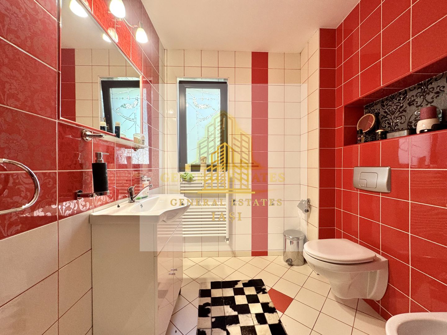 Vânzare Casă D+P+E - Full echipată în Bucium, Plopii fară soț - Poză 20