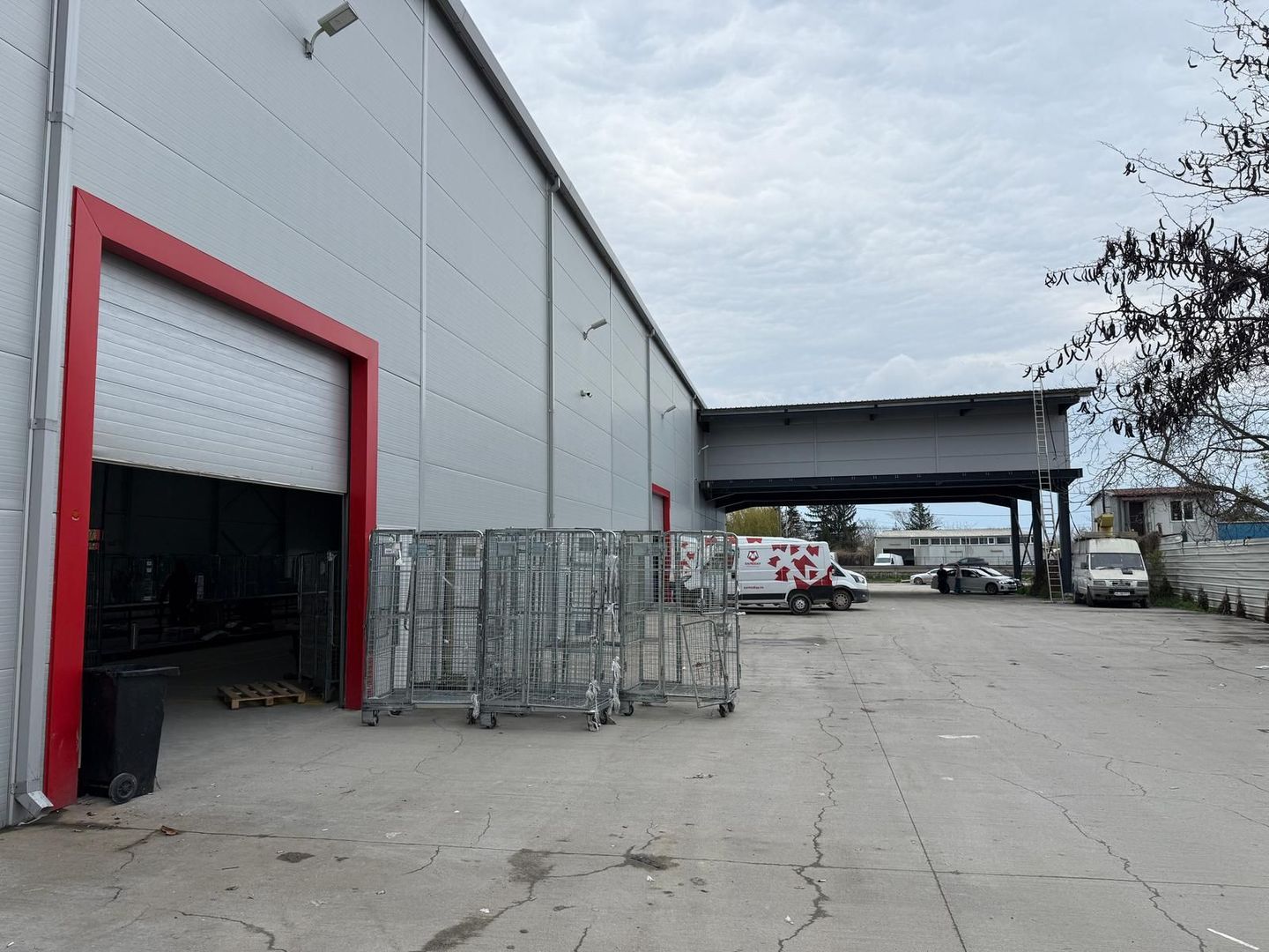 Hală industrială 2.450 mp de vânzare, Mogoșoaia, chirie garantată - Poză 5