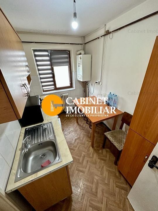 Apartament cu 2 camere decomandat - Etaj Intermediar - Fara risc - Podu Ros - Poză 7