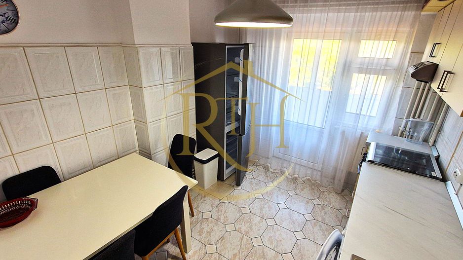 Inchiriez apartament cochet cu 3 camere in complexul studentesc - Poză 10
