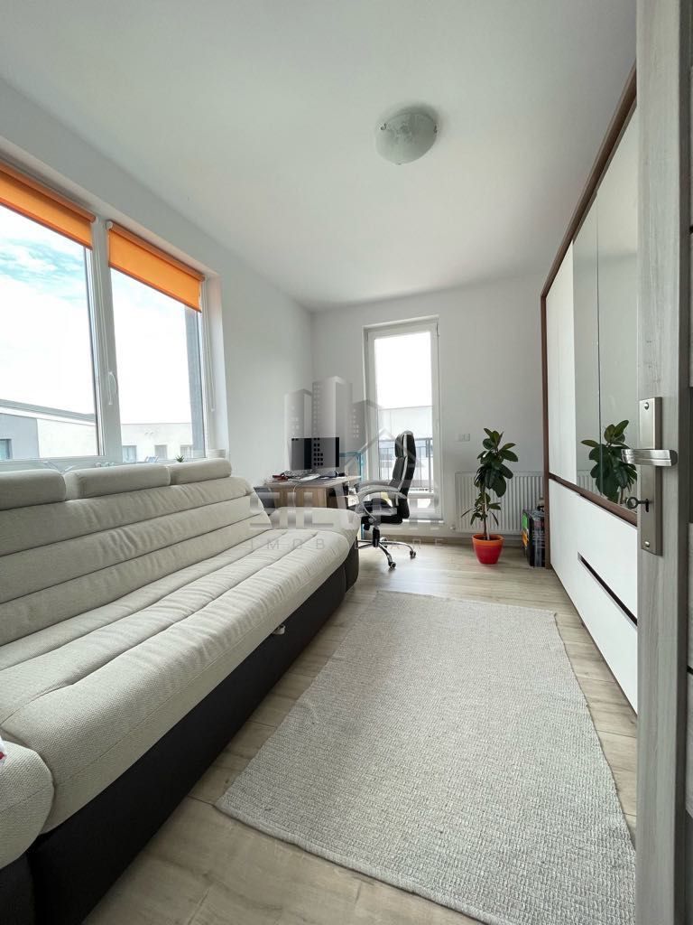 Apartament 3 camere, Floresti zona Sub Cetate - Baza Sportiva Floresti - Poză 2