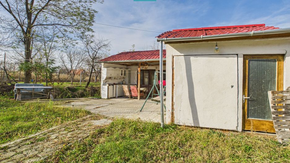 Casuță cu priveliște panoramică spre Cetatea Șiria - Poză 7