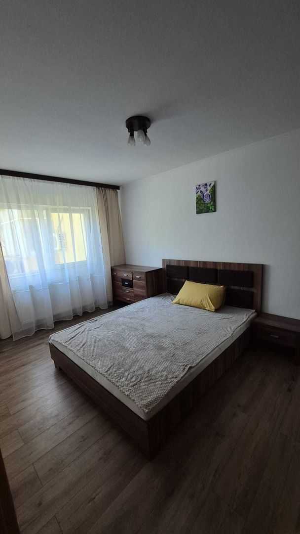 apartament de inchiriat - Poză 2