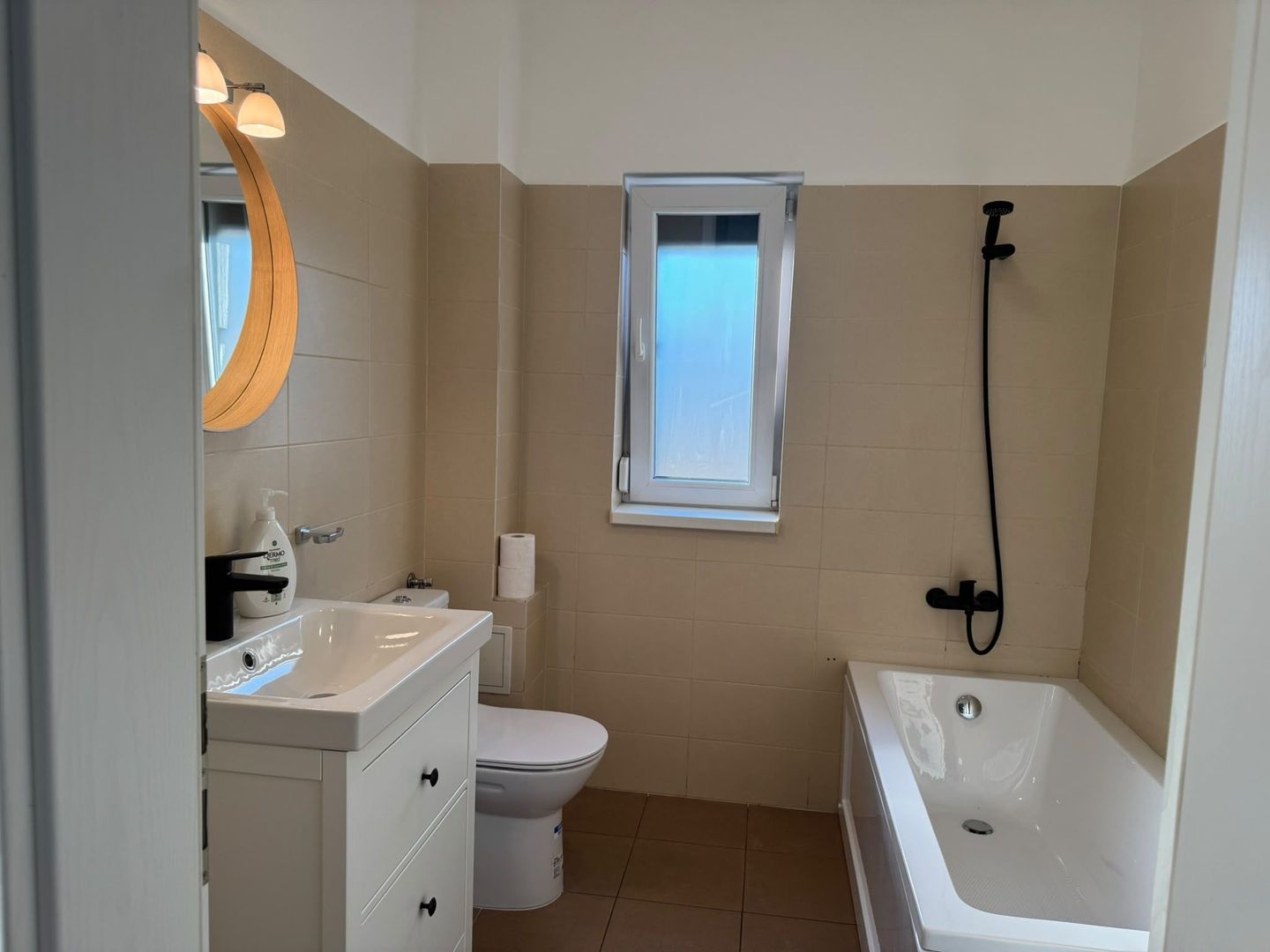Braytim | 3 Camere | Centrala proprie | Loc de parcare | Renovat  recent - Poză 15