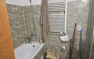 Apartament de Vânzare în Trivale - Zona Capitol - Poză 9