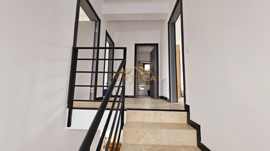 Casa 4 camere | 3 bai | centrul comunei Berceni - Poză 8