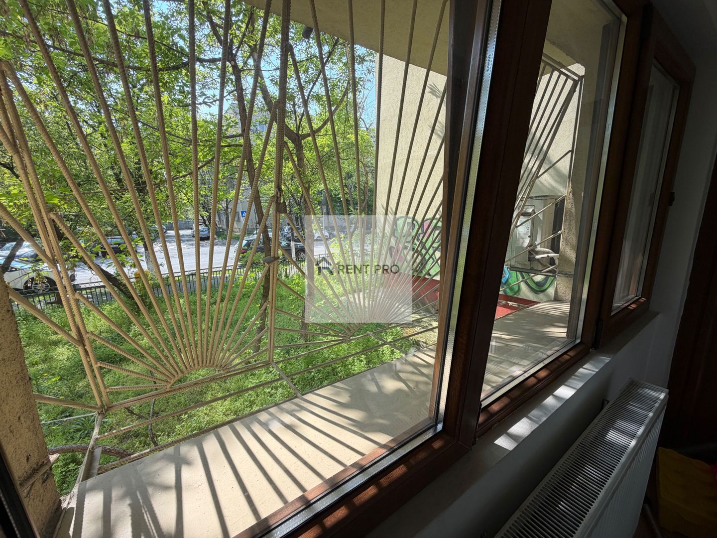 Apartament 2 Camere Spațios Drumul Sării Bloc Solid 1983 Reabilitat - Poză 5