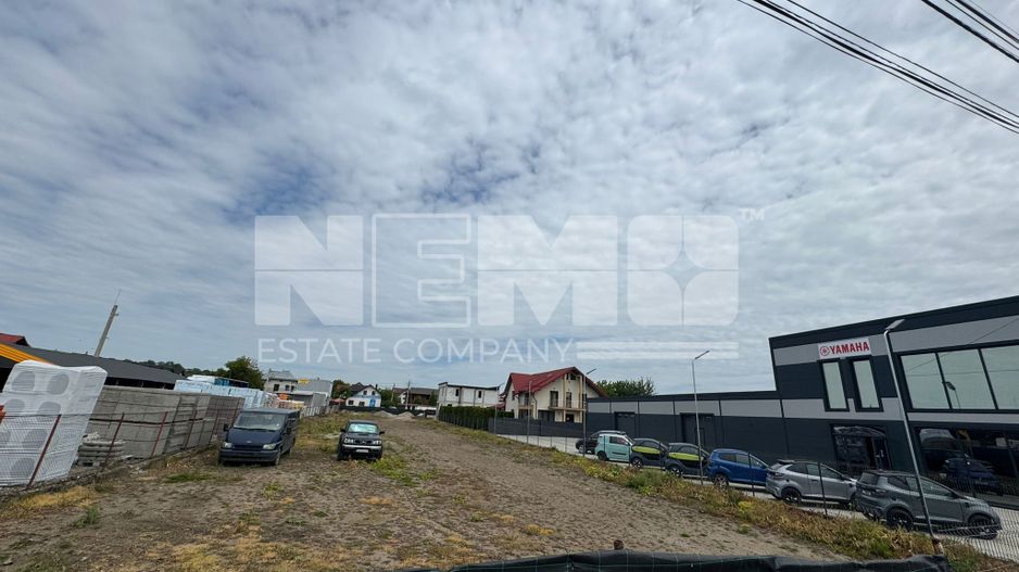 De Inchiriat Teren 2000 mp | Șcheia, Suceava | 2200 €/lună - Poză 1