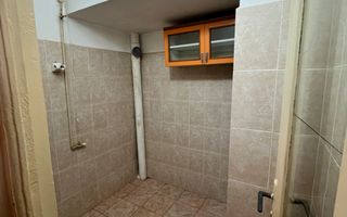 Apartament 2 camere ultracentral de vânzare - Poză 3