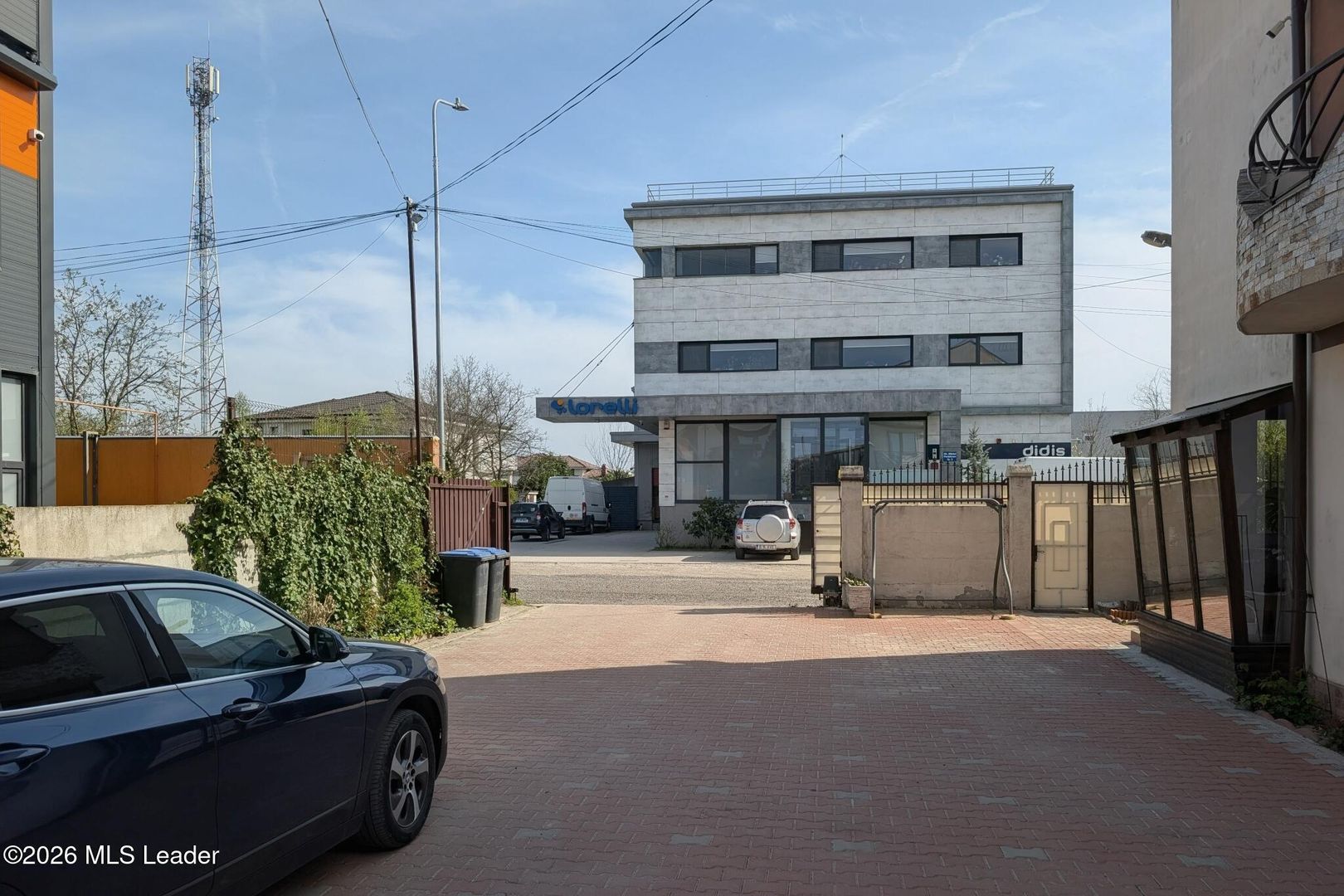 Pantelimon - Selgros, Hala 446 mp, Anexa 131 mp, Vila P+2, Lot 1054 mp - Poză 4