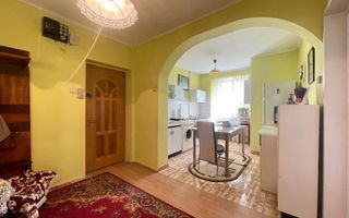 Apartament de vânzare Sibiu | 3 camere decomandat | Mihai Viteazul, balcon - Poză 3