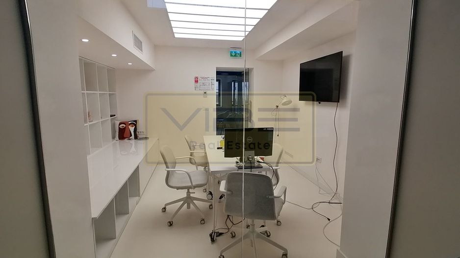 Piata Unirii- Ultracentral- Spatiu Office Premium ! - Poză 9