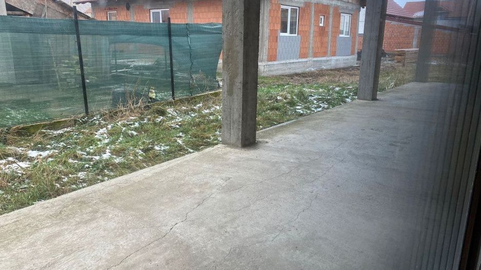 Casa Zimandu Nou 600 mp la rosu - Poză 11