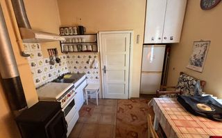 Casă individuală de vânzare în Turnișor | Curte superbă 585 mp - Poză 10
