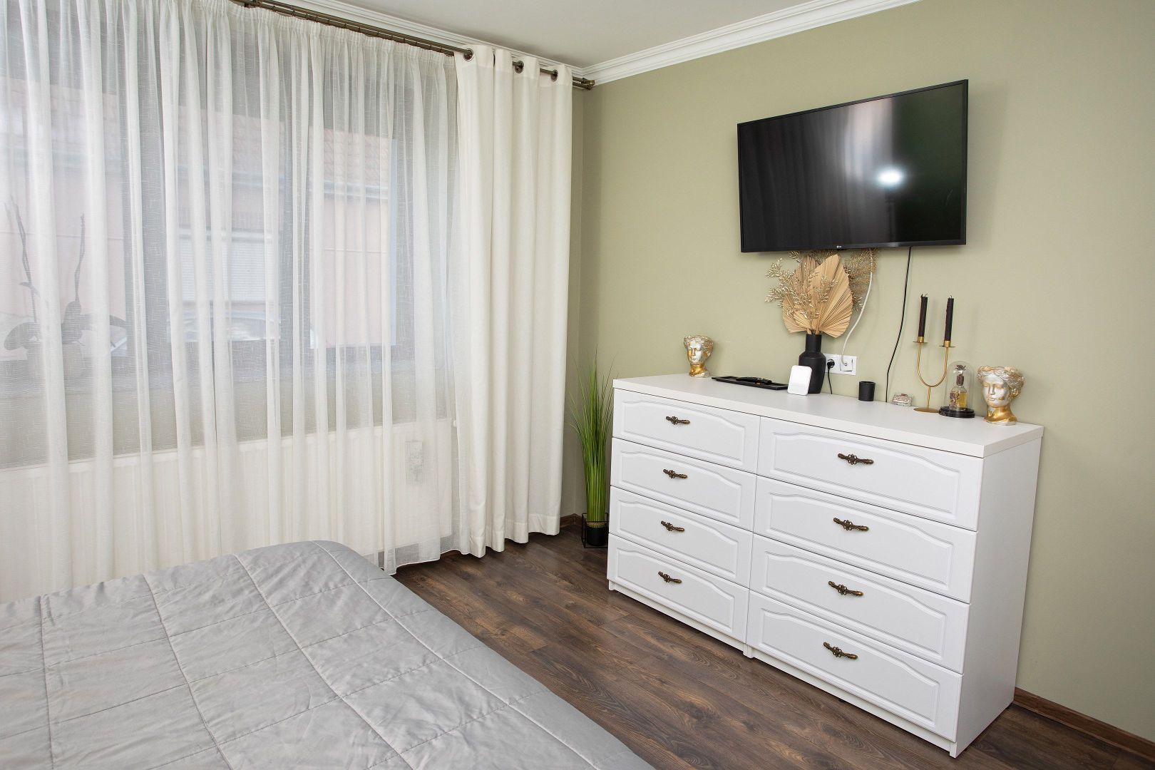 Vilă P+M, Clujului, 190 mp, teren 520 mp, singur în curte. 230 000 E - Poză 38