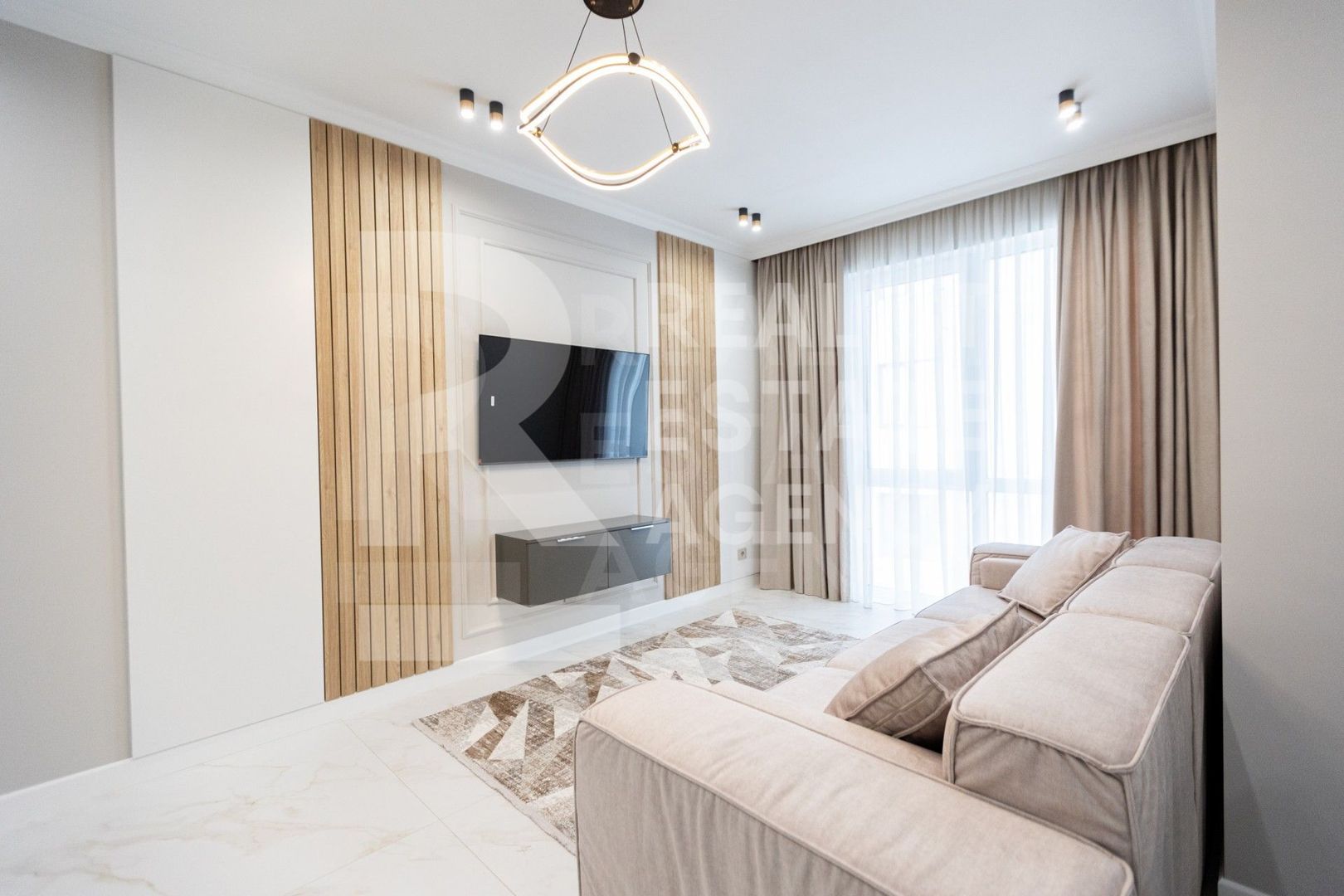 Chirie, apartament, 2 camere, strada Tricolorului, Centru - Poză 3