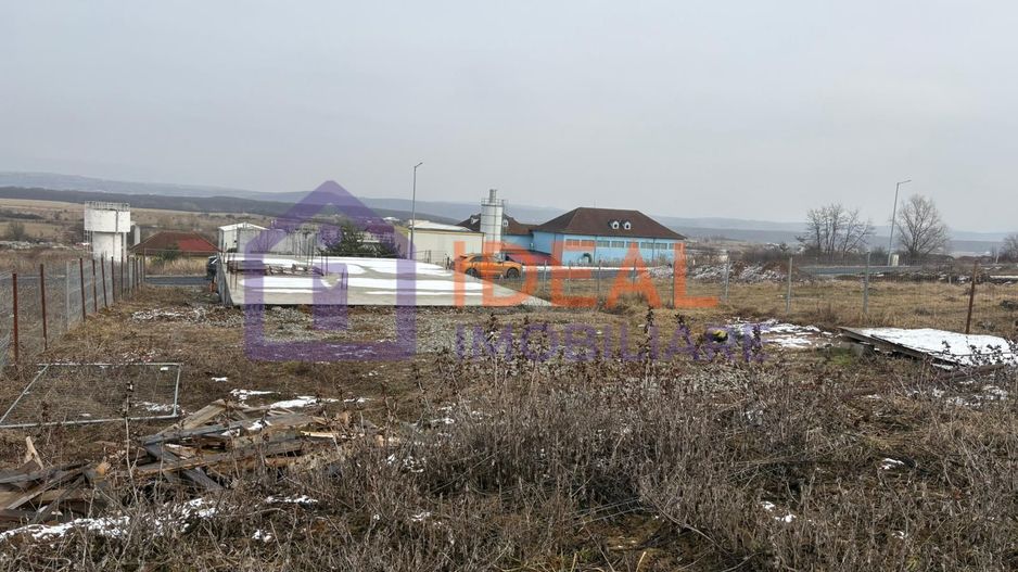 Teren intravilan 720mp cu autorizație, zona bazinul de apă - Poză 7