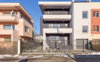 Vila ***400mp*** + Curte Proprie // zona Aviației - Poză 1