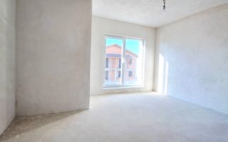 Oferim spre vanzare Case-Duplex cu 4 camere, situate in Giroc, zona buna - Poză 19