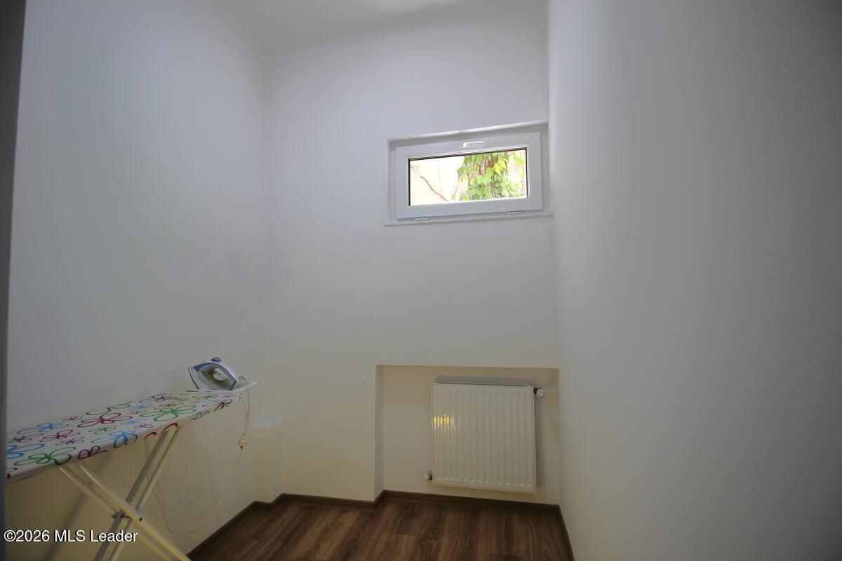 Piata Romana, 4 camere 138 MP total, Etaj 2/9, renovat - utilat, liber - Poză 57