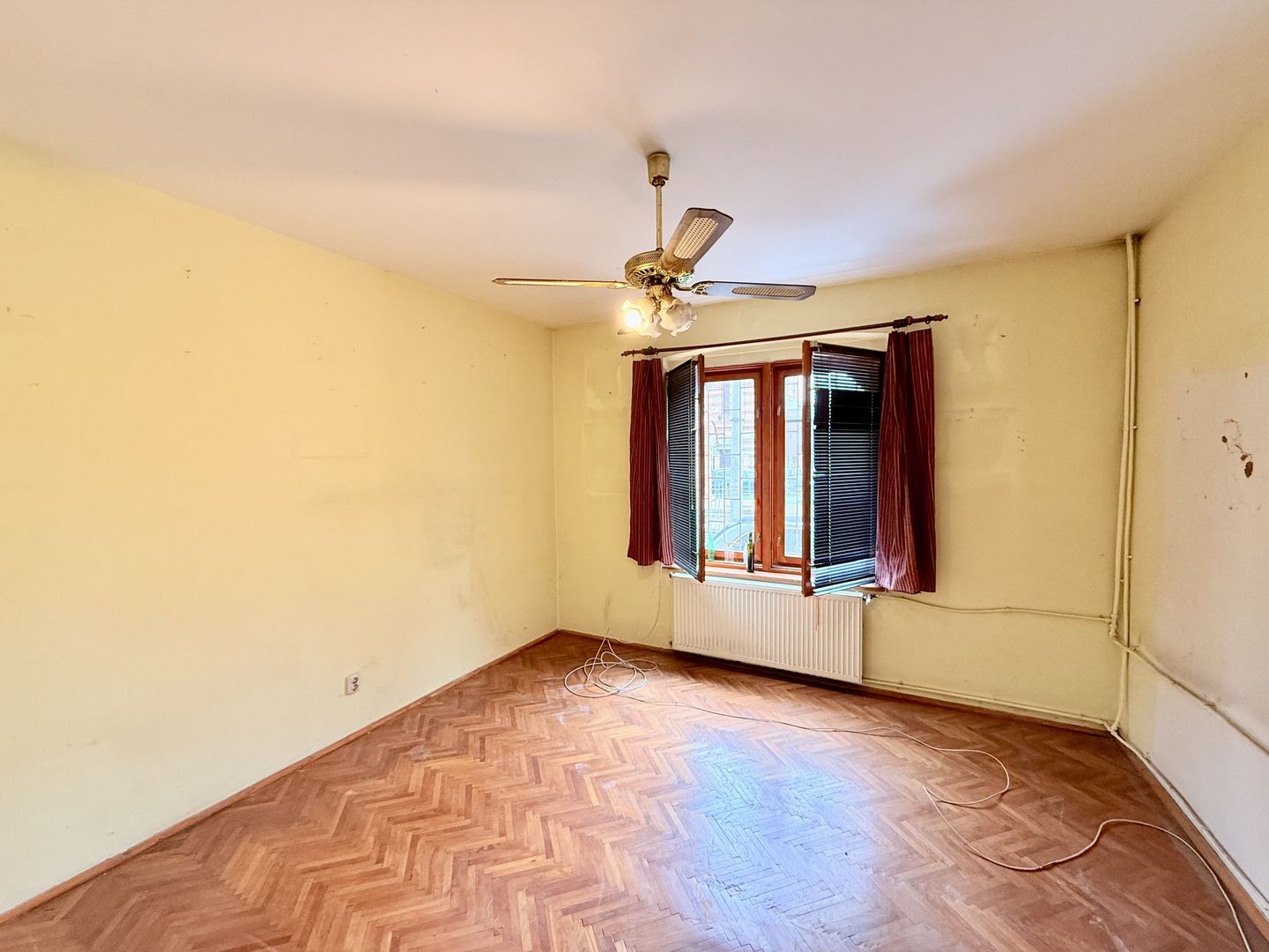 Vila 200 mp desfasurati cartier de case Belvedere Regie - Poză 19