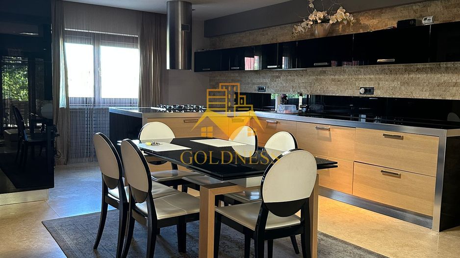 Casă de închiriat premium, terasă, Jacuzzi, Zona Centrală, Pța. Unirii - Poză 3