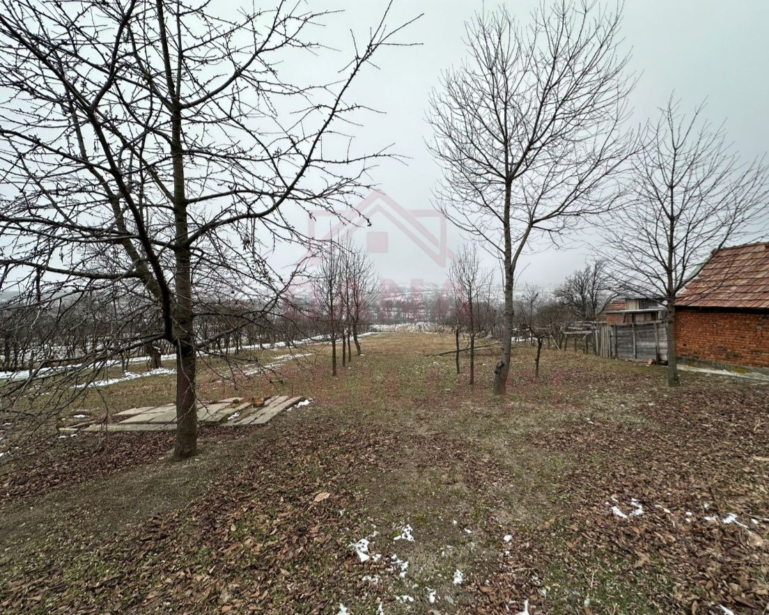 CASĂ DE VÎNZARE ÎN ILOVA\7 CAMERE, JUD.CARAȘ-SEVERIN - Poză 9