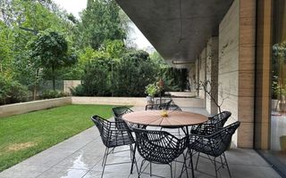 apartament de vanzare -locatie exclusivista- curte proprie- vedere parc - Poză 11