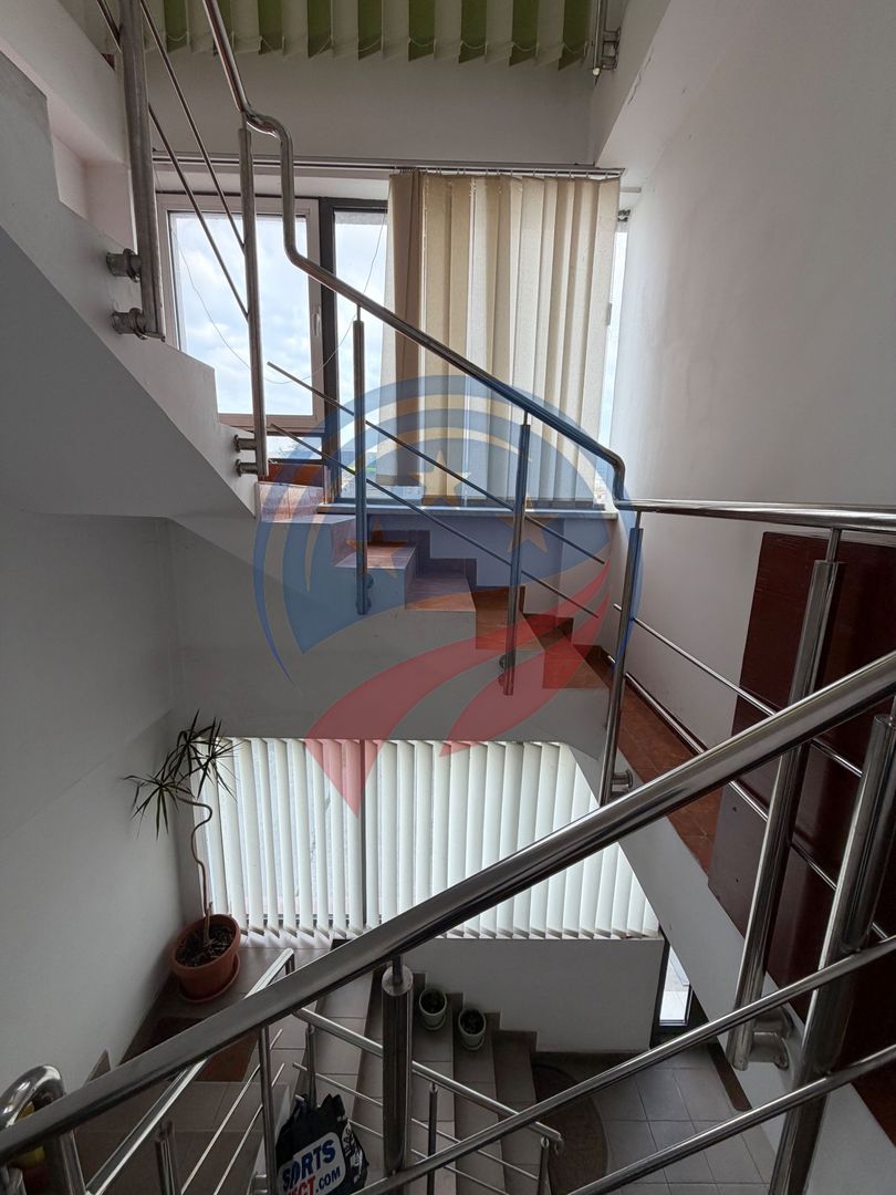 SPATIU BIROURI , COMERCIAL, CLINICA 700MP CU PARCARE - Poză 4