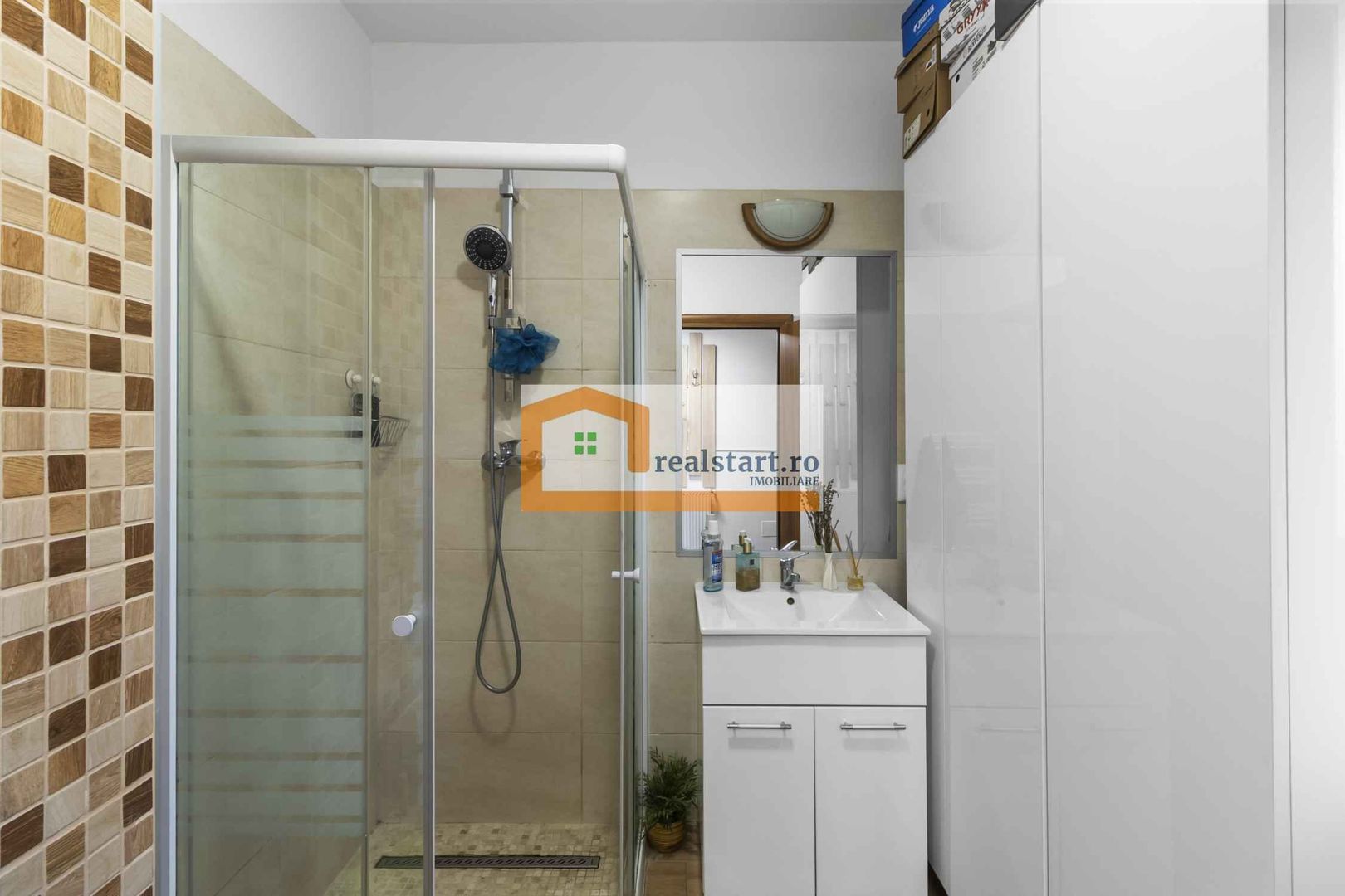 Tractorul, Vila tip triplex P+1+M (de mijloc), 2 loc parcare, curte proprie - Poză 9